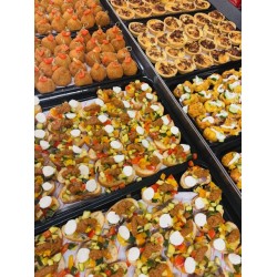 Canapes (Min order for 10 People) 