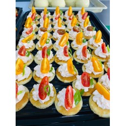 Canapes (Min order for 10 People) 